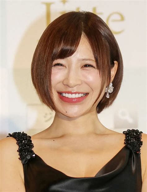 手島優、結婚を発表 お相手はファンの年下一般男性。